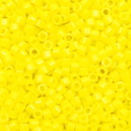 Miyuki Perlen delica's 11/0 Opaque yellow
