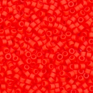 Miyuki Perlen delica's 11/0 Opaque matte vermillion red DB-757