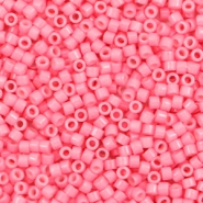 Miyuki Perlen delica's 11/0 Duracoat opaque dyed carnation pink DB-2117