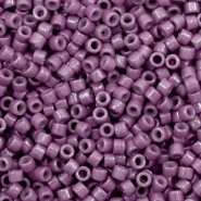 Miyuki Perlen delica's 11/0 Duracoat opaque dyed medium purple DB-2360