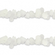 Chip Steine Perlen Jade White