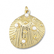 Brass TQ Metall Anh&auml;nger Muschel mit Perlen Gold-white
