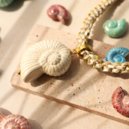 Schmucksets Beeindruckender Schmuck mit Ammonit-Perlen aus griechischer DQ-Keramik