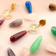 Schmucksets Schmuckdesigns mit Natursteinperlen in Tropfenform 