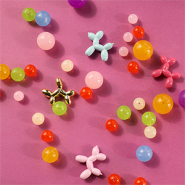 Schmucksets Kettendesigns mit runden DQ®-Acrylperlen, die gesehen werden