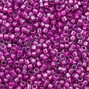 Miyuki Perlen delica's 11/0 Fuchsia lined luster crystal