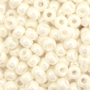 Miyuki Rocailles 6/0 Ceylon antique ivory pearl 6-592