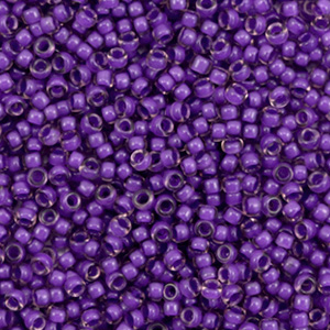 Miyuki Rocailles 11/0 Semi frosted dark lilac lined light amethyst 11-1932