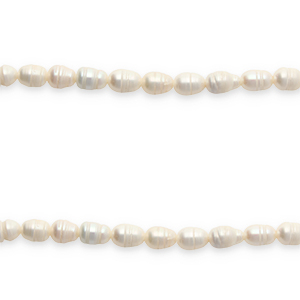 BQ S&uuml;sswasserperlen Oval 9-10mm Natural white
