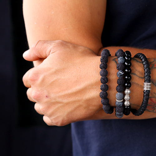 Cooler M&auml;nnerschmuck mit Perlen und DQ Leder