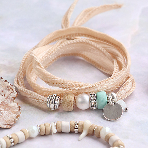Herstellung von sommerlichen Armb&auml;ndern und Halsketten mit einer Vielzahl von DQ Griechischen -Keramikperlen