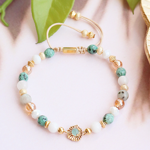 Stilvolle und luxuri&ouml;se Armb&auml;nder mit Jadeperlen gestalten 