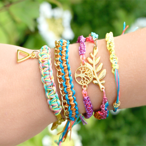 Farbenfrohes Macram&eacute;