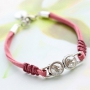Modische Armb&auml;nder und Schl&uuml;sselanh&auml;nger mit trendy Kordel Wildleder style