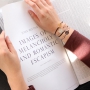 Armb&auml;nder und einen Schl&uuml;sselanh&auml;nger mit herrlichen Bohemian Anh&auml;ngern
