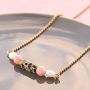 Den sch&ouml;nsten Schmuck und Accessoires mit der neuen Kollektion Tuben aus Natursteinperlen
