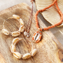 Mit Kauri Muscheln k&ouml;nnen Sie selbst trendigen Sommerschmuck herstellen