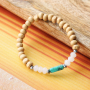 Beginnen Sie mit Holz Perlen und machen Sie sch&ouml;ne Armb&auml;nder