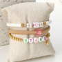 Diese coolen Sommerarmb&auml;nder k&ouml;nnen mit Buchstaben Perlen und Sternzeichen Perlen hergestellt werden:
