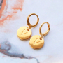 Sehen Sie hier, wie Sie den sch&ouml;nsten personalisierten Schmuck selbst herstellen k&ouml;nnen: