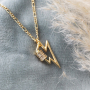 Sie k&ouml;nnen diesen trendigen Schmuck mit den neuesten Schloss Anh&auml;ngern herstellen: