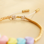 Sie k&ouml;nnen diesen sch&ouml;nen Schmuck mit Acryl Buchstaben Perlen machen Lassen Sie sich inspirieren und machen Sie fr&ouml;hlichen, trendigen Schmuck mit Buchstaben Perlen:
