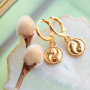 Inspiration f&uuml;r stilvollen und trendigen Schmuck mit DQ-Metallanh&auml;ngern und Perlen