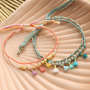 Lassen Sie sich inspirieren und kreieren Sie Schmuck mit Mini-Quasten