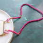 Gestalten Sie trendigen Schmuck mit Acrylperlen