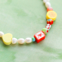 Schmuck f&uuml;r den Valentinstag mit bunten Polymerperlen