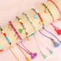 Designs mit Quasten: Trendige Armb&auml;nder und Sonnenbrillenketten 