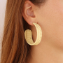Ohrringdesigns mit Rattan-Anh&auml;ngern