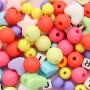 Einzigartigen Schmuck mit neuen Acrylperlen kreieren
