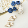 Inspiration mit Raffia - und Denim-Ohrringen 
