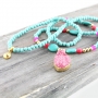 Trendy Kette mit Halbedelstein Anh&auml;nger und ganz viel Macram&eacute; Armb&auml;nder!