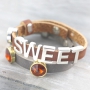 Trendy Cuoio und Love Crystal Armb&auml;nder kombiniert mit Metall Buchstaben Schieber!
