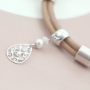 Sch&ouml;ne Armb&auml;nder und Ohrringe mit Bohemian Anh&auml;nger und Fashion Perlen!