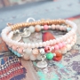 Farbenfrohen Schmuck mit feine Details und Turquoise Naturstein Perlen