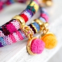 Mega trendy ist unser sch&ouml;ner Schmuck mit dem Hype Pompom Anh&auml;nger! 