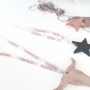 Prachtvolles Leder ist super f&uuml;r die kommende Saison! Mach jetzt trendy Boho Schmuck mit unseren Anh&auml;ngern aus DQ Leder.