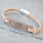 Entwerf ausgefallene Armb&auml;nder mit unserem Zwischenst&uuml;ck aus DQ leder und eigenen Design.