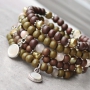 Dieser sch&ouml;ner Schmuck ist gemacht mit unseren Winter Holzperlen f&uuml;r einen neuen Look!