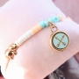 Mach mega trendy Schmuck in einem hippen Look mit unseren Holz Cabochon!