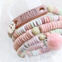 Diese Armb&auml;nder in fr&ouml;hlichen Farben machen Sie selbst mit disc Perlen aus Griechischer Keramik DQ. Wie geben Sie Ihrem Design die pers&ouml;nliche Note?